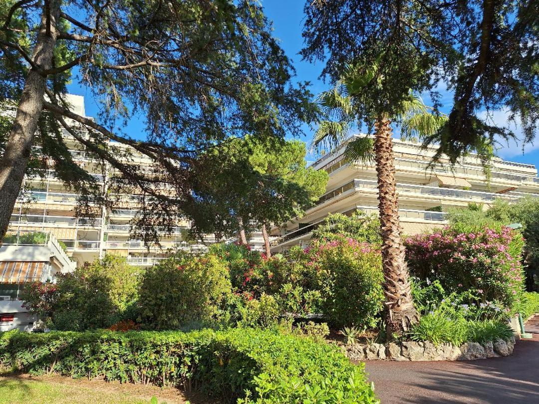 Apartamento Juan Les Pins Charming Exterior foto